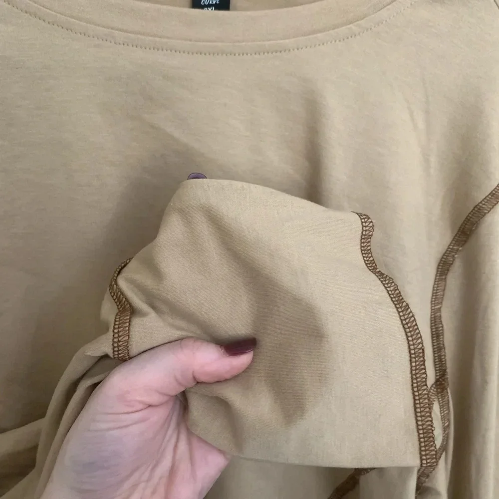 SHEIN Curve Asymmetrical Blouse